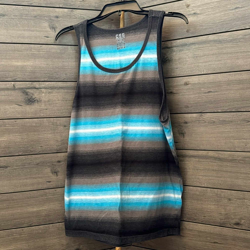 Men’s large multicolored tank